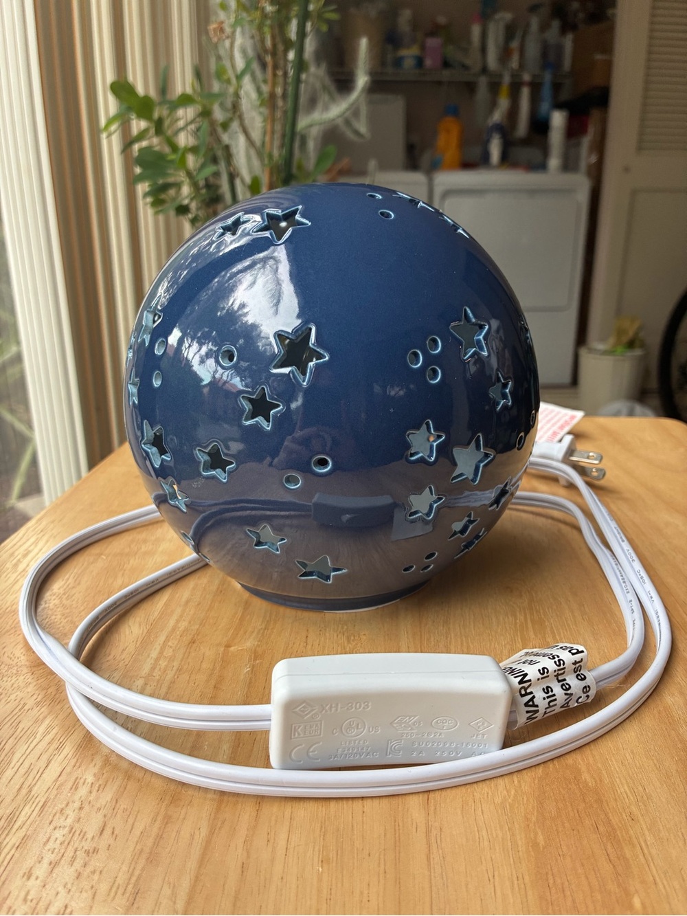 🌟Ceramic Star Projector Accent Lamp Navy Blue Celestial Night Light Globe 💫 - Picture 9 of 11